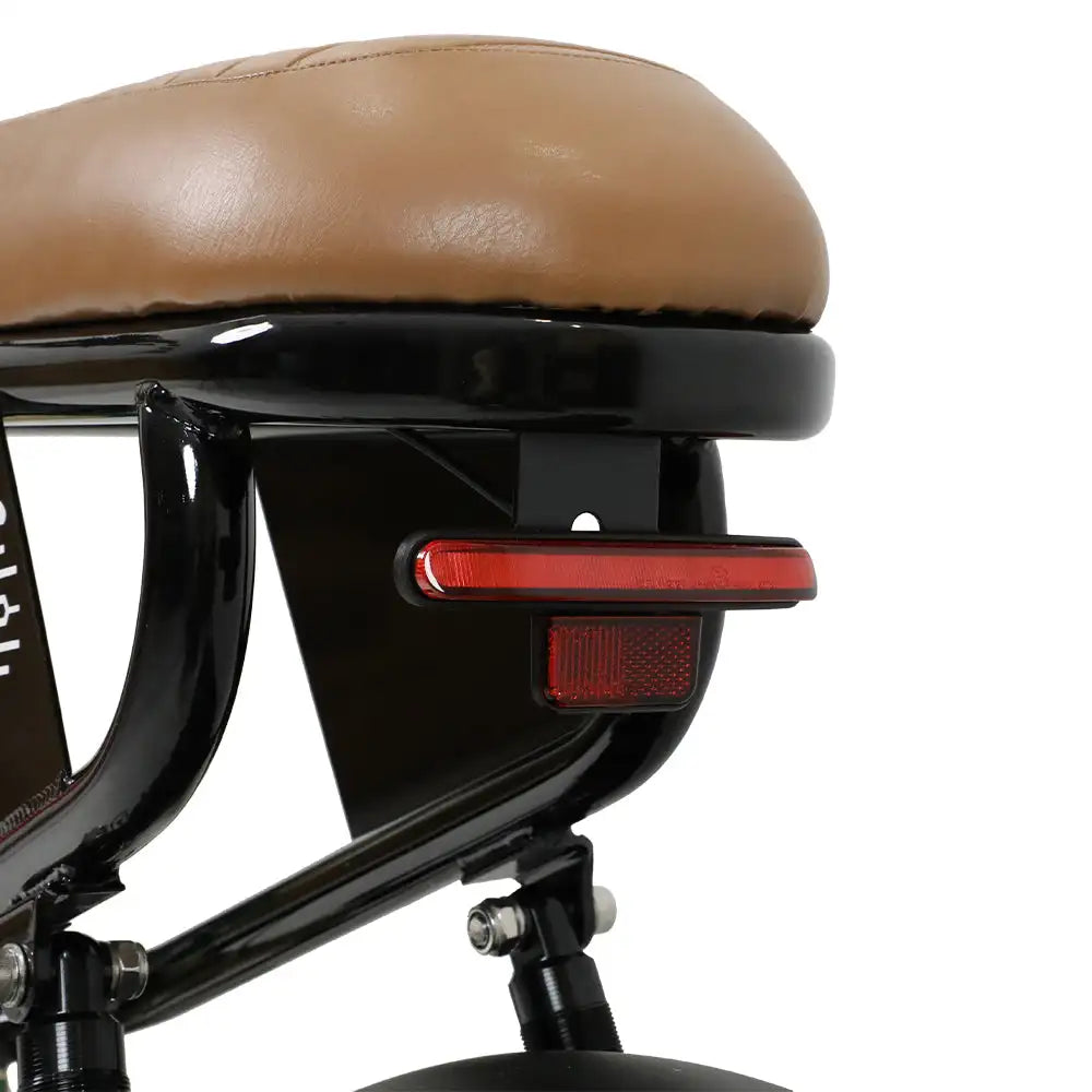 Onesport W66 Moto-Style E-Bike Steel body frame Multifunctional LCD screen 7-speed transmission Shock-absorbing front fork