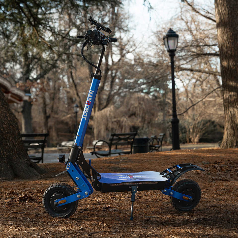 For D4+MAX Electric Kick Scooter 1200W Power Long Range Dual Motor 10 Inch Tire 80km Range Per 65km/h 120kg Capacity