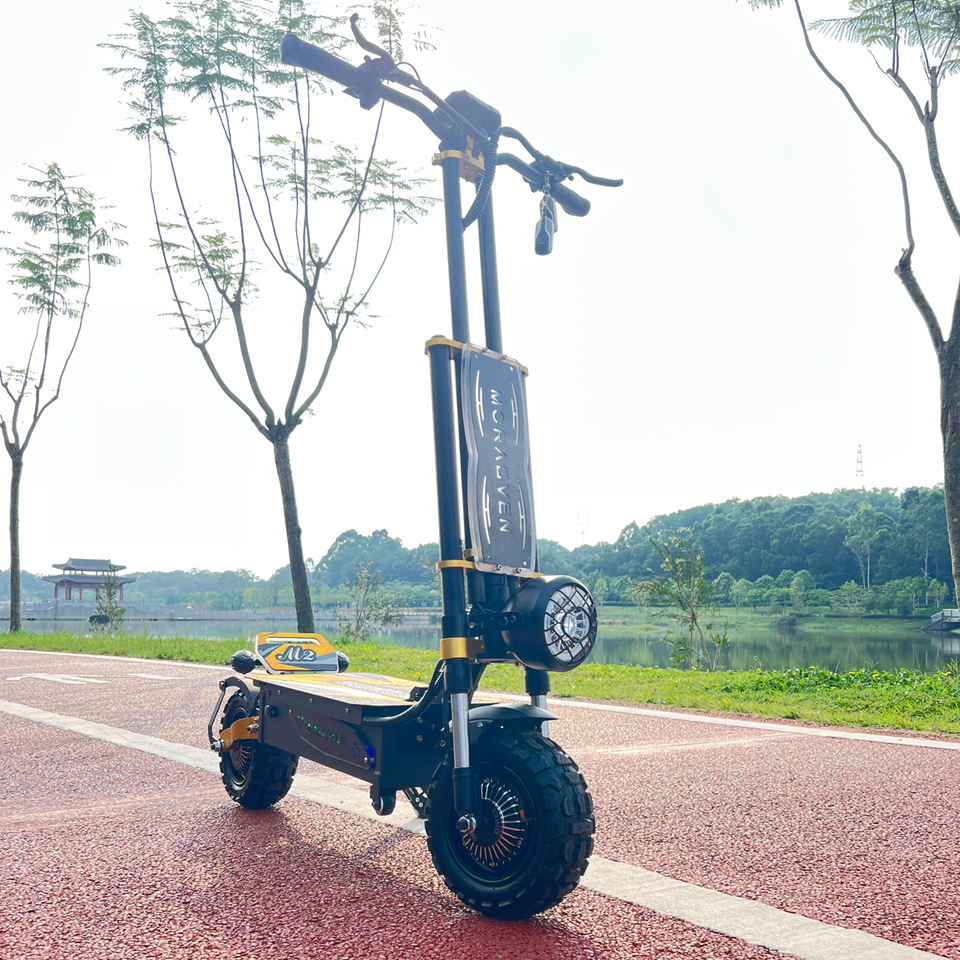 EU Warehouse 60V 40AH Heraus nehmbare Batterie Elektro roller mit Sitz 85KMH Trotinette-elektr ique 5600w 6000w e Roller