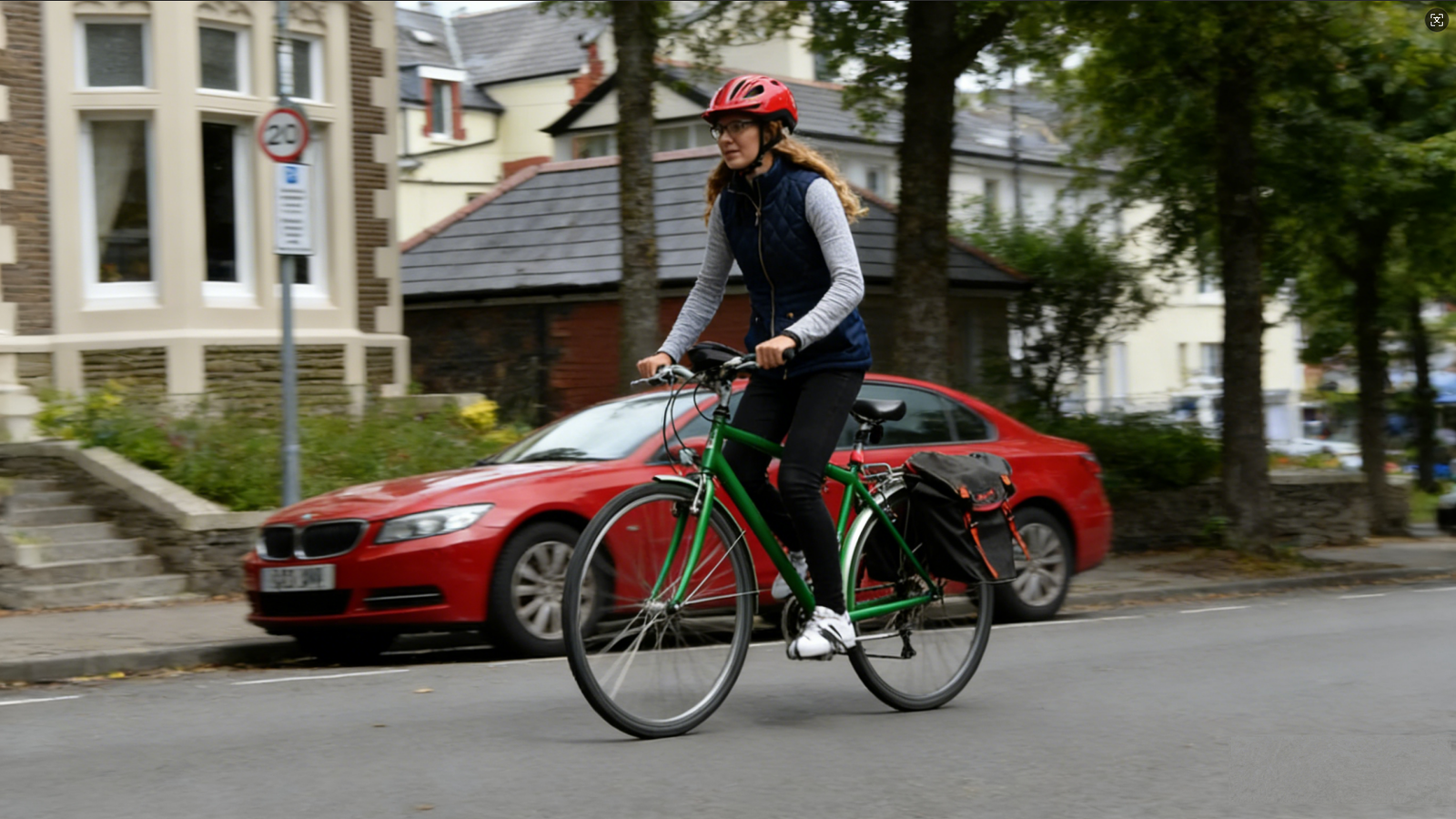 Stop Driving Short Distances: The Smarter, Healthier Way to Replace Car Trips With Cycling