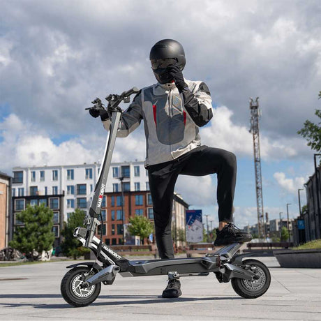 For NANROBOT N6 72V Electric Two-Wheel Scooter 1000W Motor Power 10 Inch Tire Size 45km/h Max Speed 60km Range per Charge 150kg