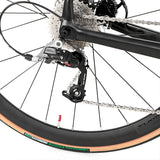 New Design  Disc Brake Road Bike  Full Carbon Fiber Road Bicycle
