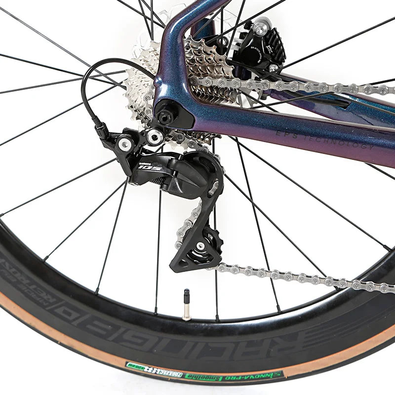7.9 KG 105 / Ultegra Components 12K Gravel / UD Matt Carbon Road Bike Frame Disc Brake Carbon Road Bike