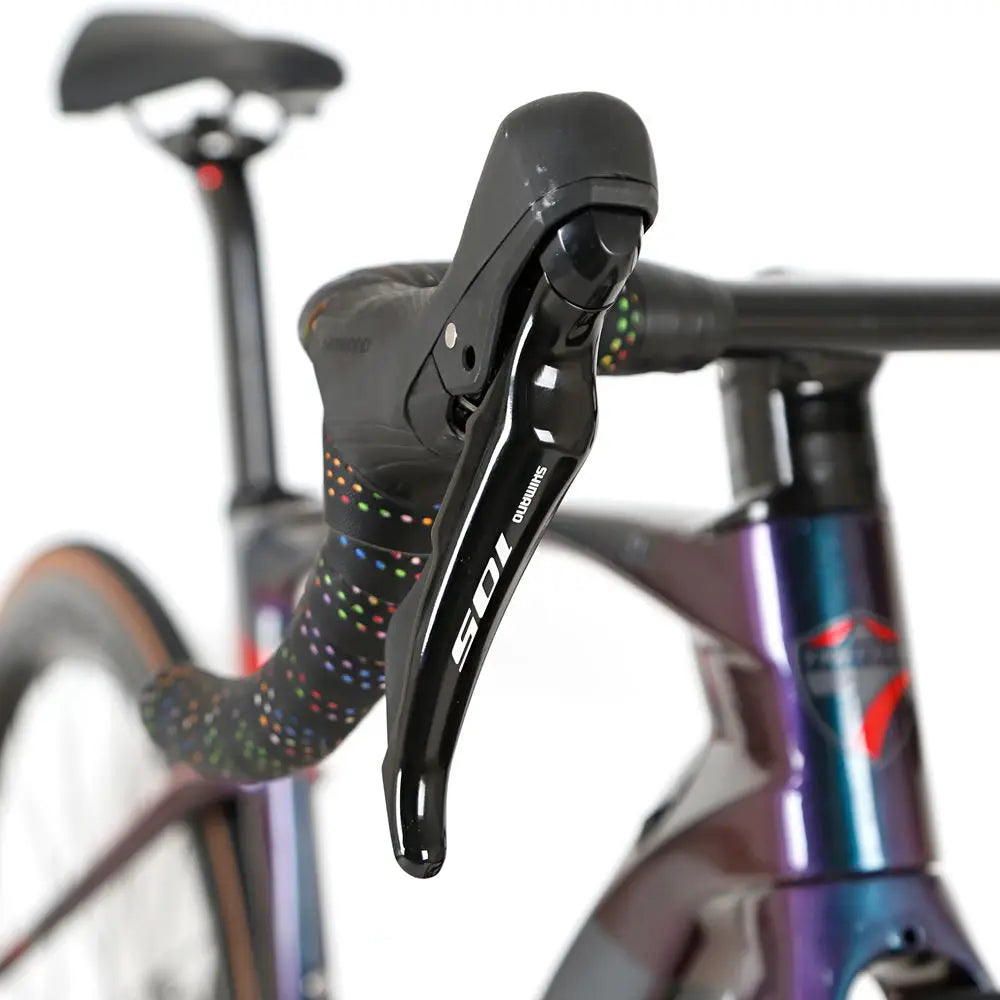 Wholesale Light 700C XC Racing Carbon Wheel Twitter Carbon Fiber Road Bike